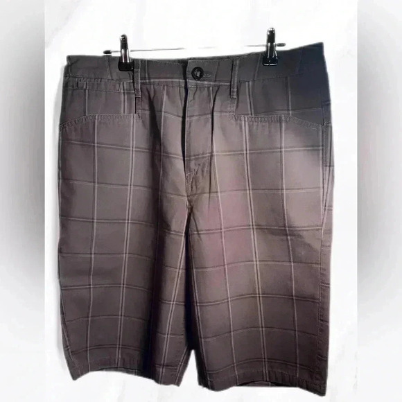 The North Face charcoal checkered relaxed fit shorts 32 - Picture 2 of 6